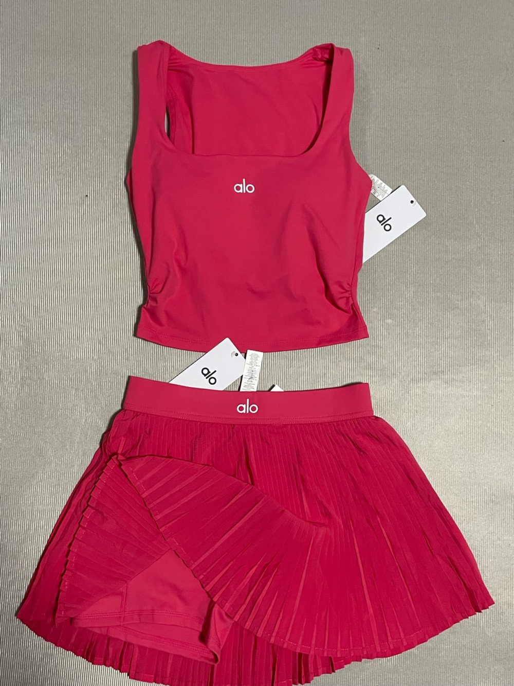 ALO Yoga Hot Pink Cropped Tank Top with Pleated Skirt Set - Picture 3 of 6